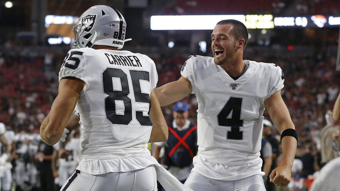 Raiders show signs of personality in easy preseason win over the Cardinals