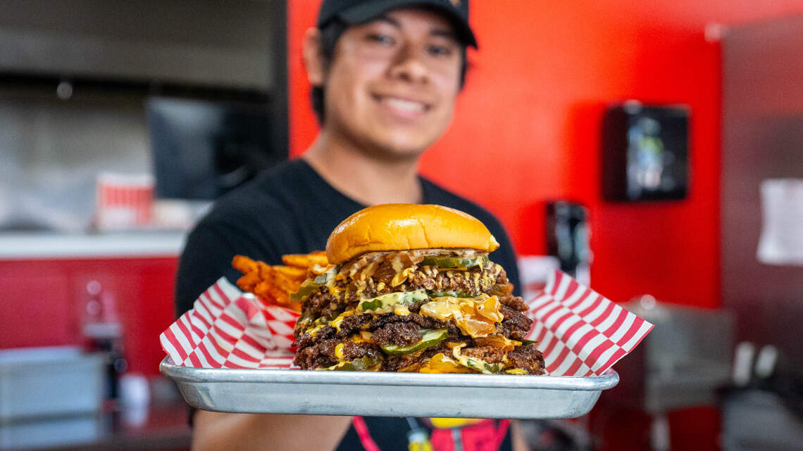 Sacramento-area smash burger restaurant to replace Chando’s Cantina downtown