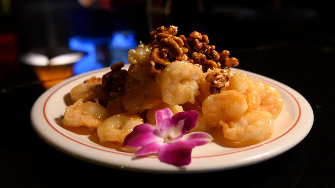 Return-to-office lunch deals? 10 weekday specials to stretch your dollar