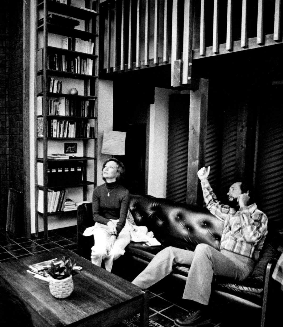 First Lady Rosalynn Carter examines Davis developer Mike Corbett’s solar energy home in the city’s Village Homes neighborhood in March 1979.