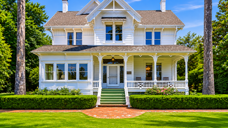 1887 Victorian estate tied to the origins of UC Davis on the market