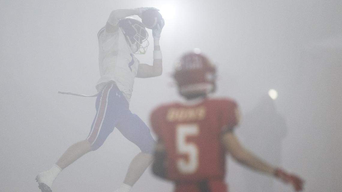 Folsom football finale is almost unwatchable — literally, amid sudden fog