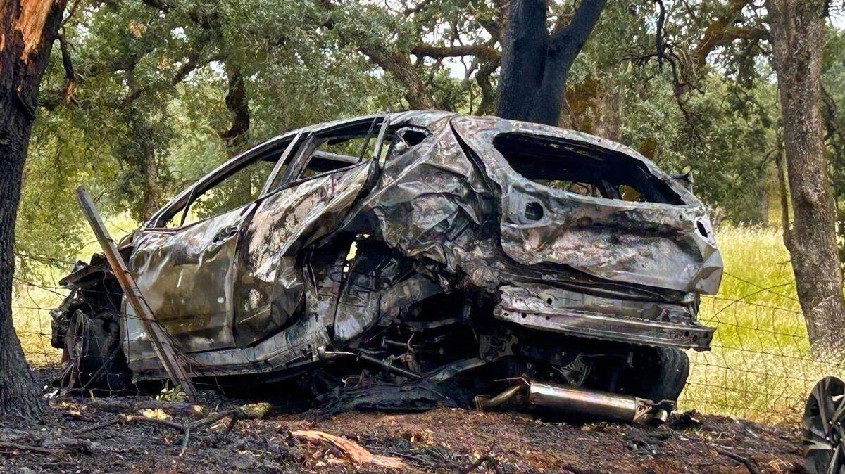 Three people were injured in a two-vehicle crash in Folsom on Highway 50 and Prairie City Road, according to the Sacramento Metro Fire District.