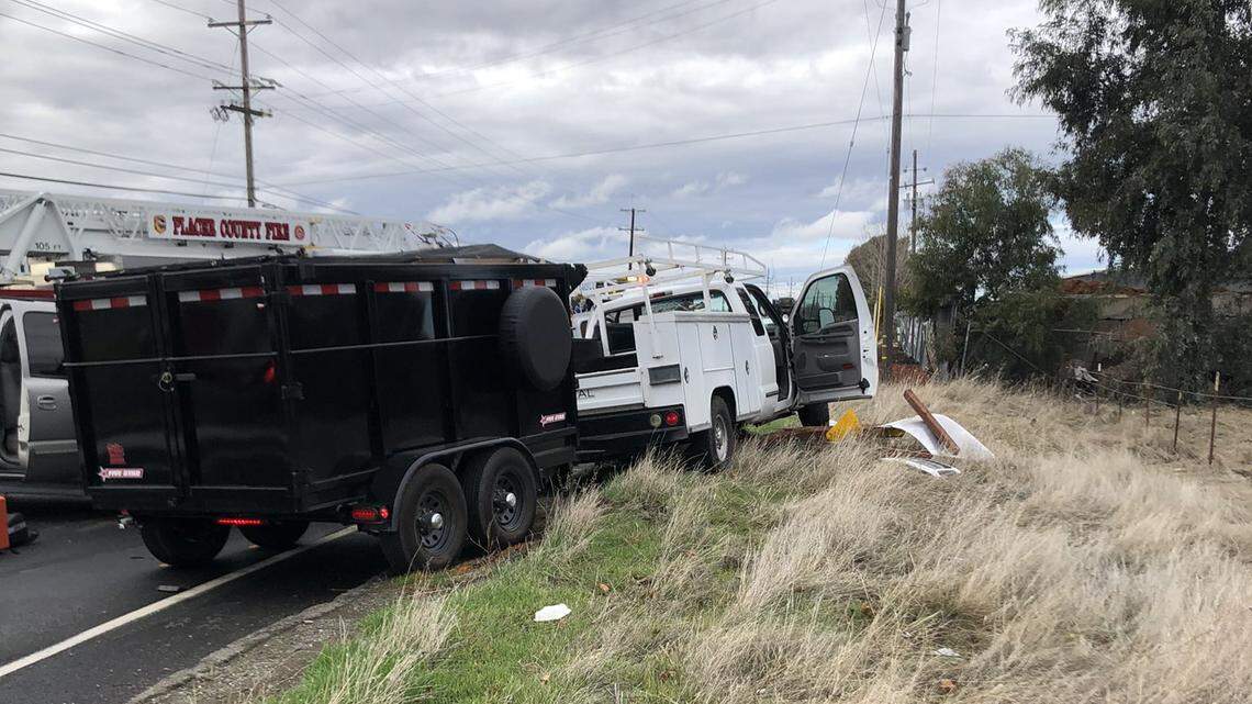 Authorities respond to a two-vehicle crash that killed one occupant at Athens Avenue and North Foothills Boulevard in Lincoln on Monday, Dec. 28, 2020.
