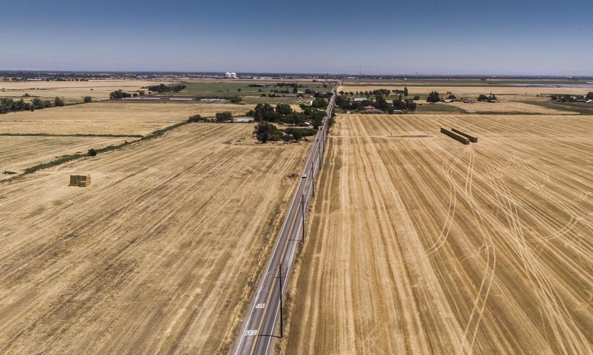 Kammerer Road, seen in 2018, would be expanded from Bruceville Road west to connect with Interstate 5 as part of the Capital Southeast Connector project. The Kammerer expansion is one of several major transportation projects underway in Elk Grove.