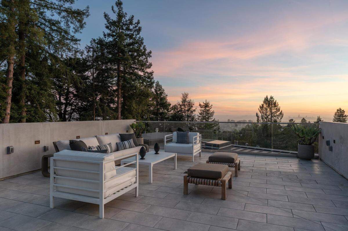 The Oakland, California home for sale for $4.496 million has bay views.
