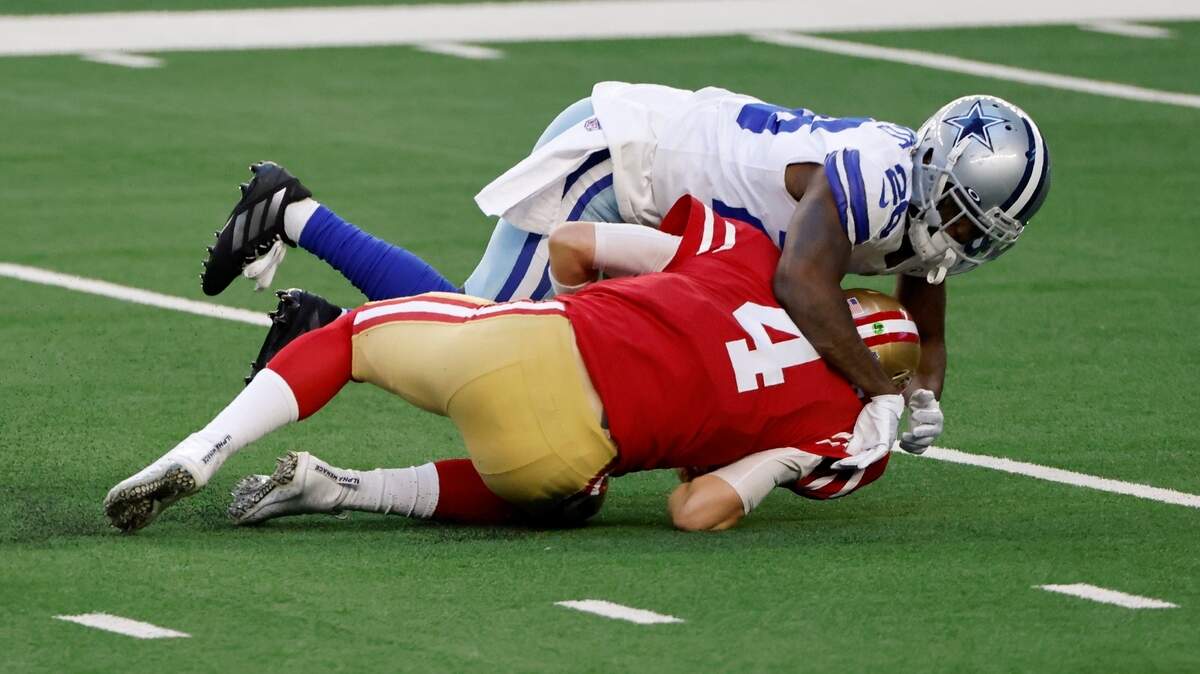 Dallas cornerback Jourdan Lewis sacks San Francisco 49ers quarterback Nick Mullens on Sunday.