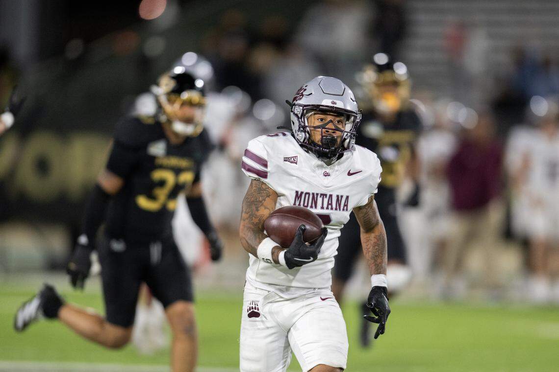 Montana Grizzlies wide receiver Michael Wortham (6) runs in for a touchdown In the first half against the Sacramento State Hornets in October. 