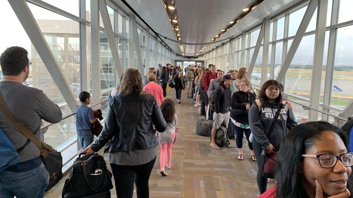Long lines disrupted travel at the Sacramento International Airport Saturday morning, witnesses said.