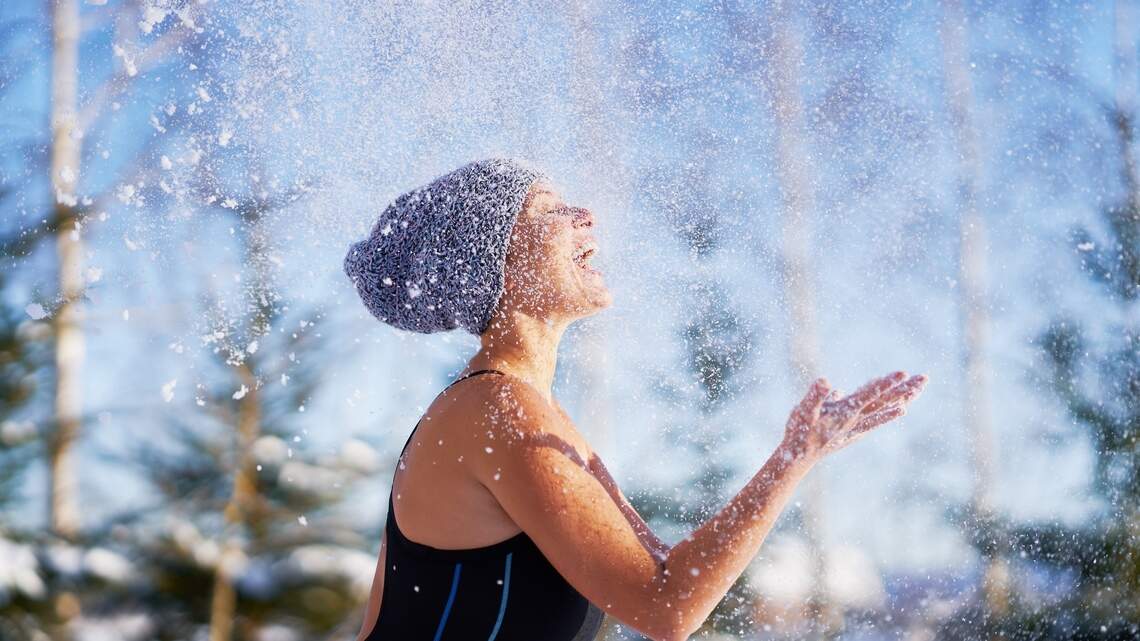 Do women respond differently to cold plunges than men? Here’s what to know before taking the plunge