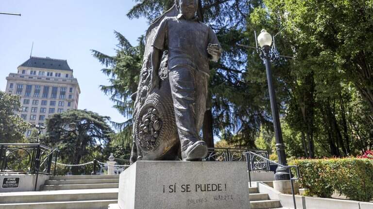 Update: Sacramento mayor to move forward with Chavez plaza change despite pushback