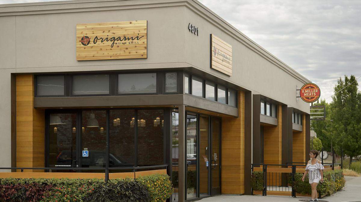 The soon to open Origami Asian Grill in Sacramento on Friday, July 6, 2018. Chef Scott Ostrader (formerly of Paragary's and Esquire Grill) is starting his own restaurant called Origami Asian Grill at 4801 Folsom Blvd. Going to be a fast-casual operation with an emphasis on farm-to-fork, and is in the same building as V Miller Meats. They're opening in the next couple weeks and have been having soft openings so far.