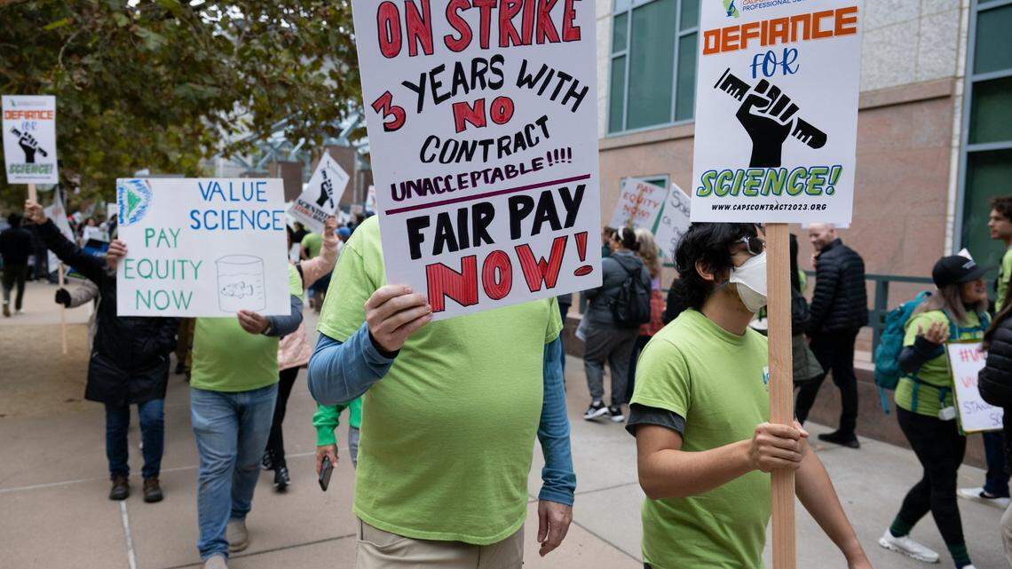 State scientists union may have new contract with California