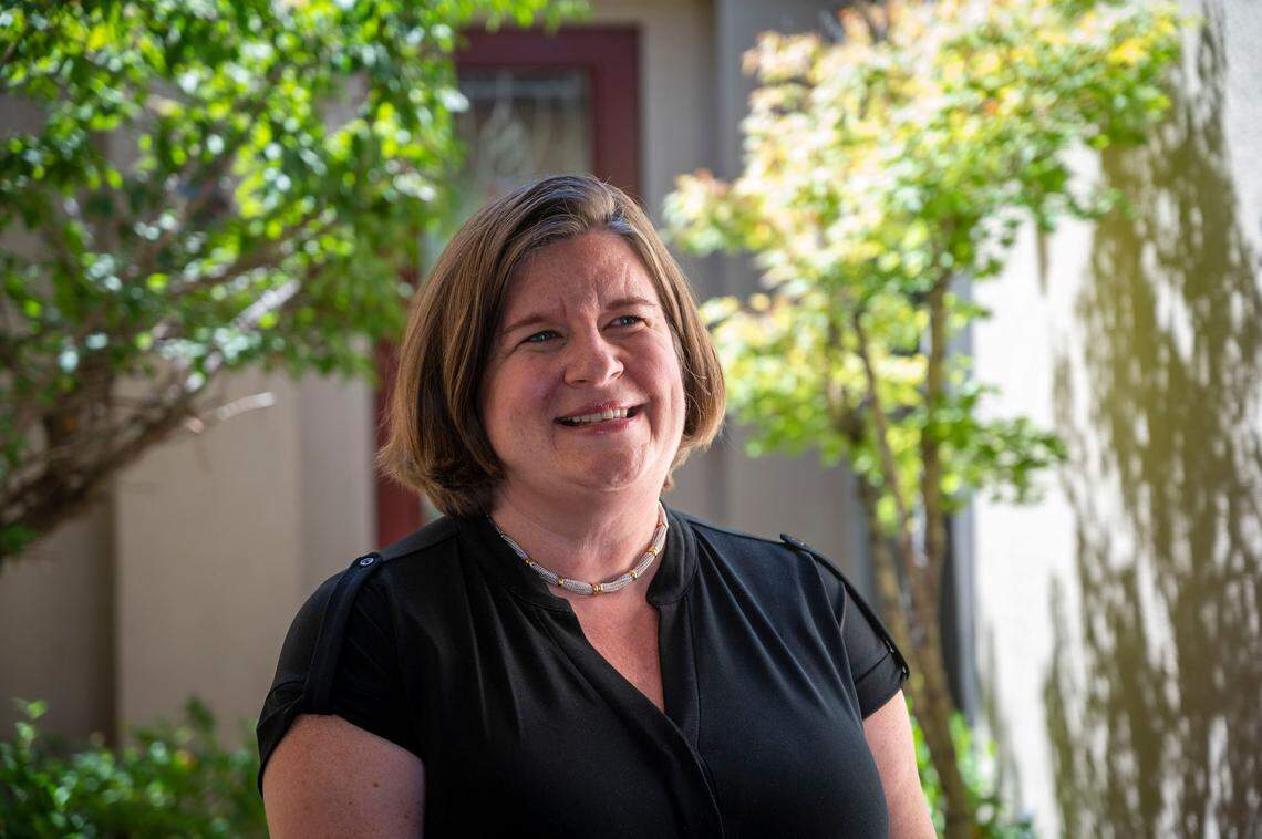 Rocklin Unified School Board candidate Jen Brookover stands outside her home in Rocklin in 2022. She supports a cap on campaign donations.