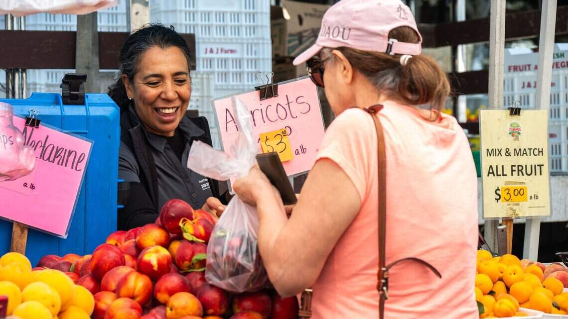 Sacramento program boosts access to fresh food — but its future is uncertain