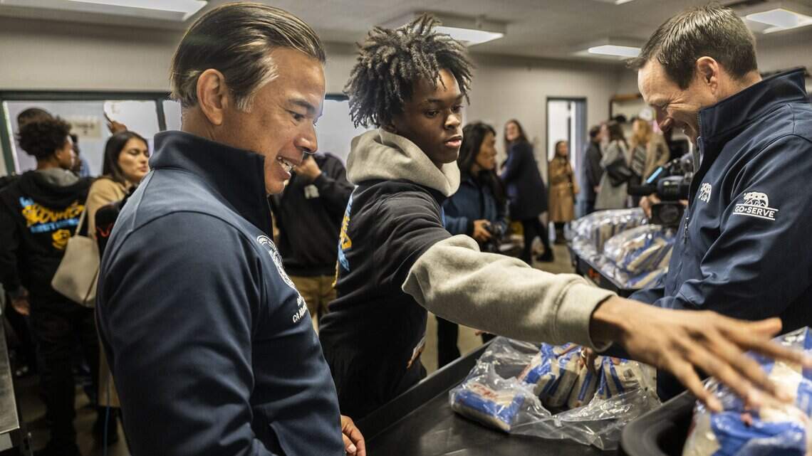 AG Rob Bonta highlights Sacramento-area AmeriCorps programs on Giving Tuesday