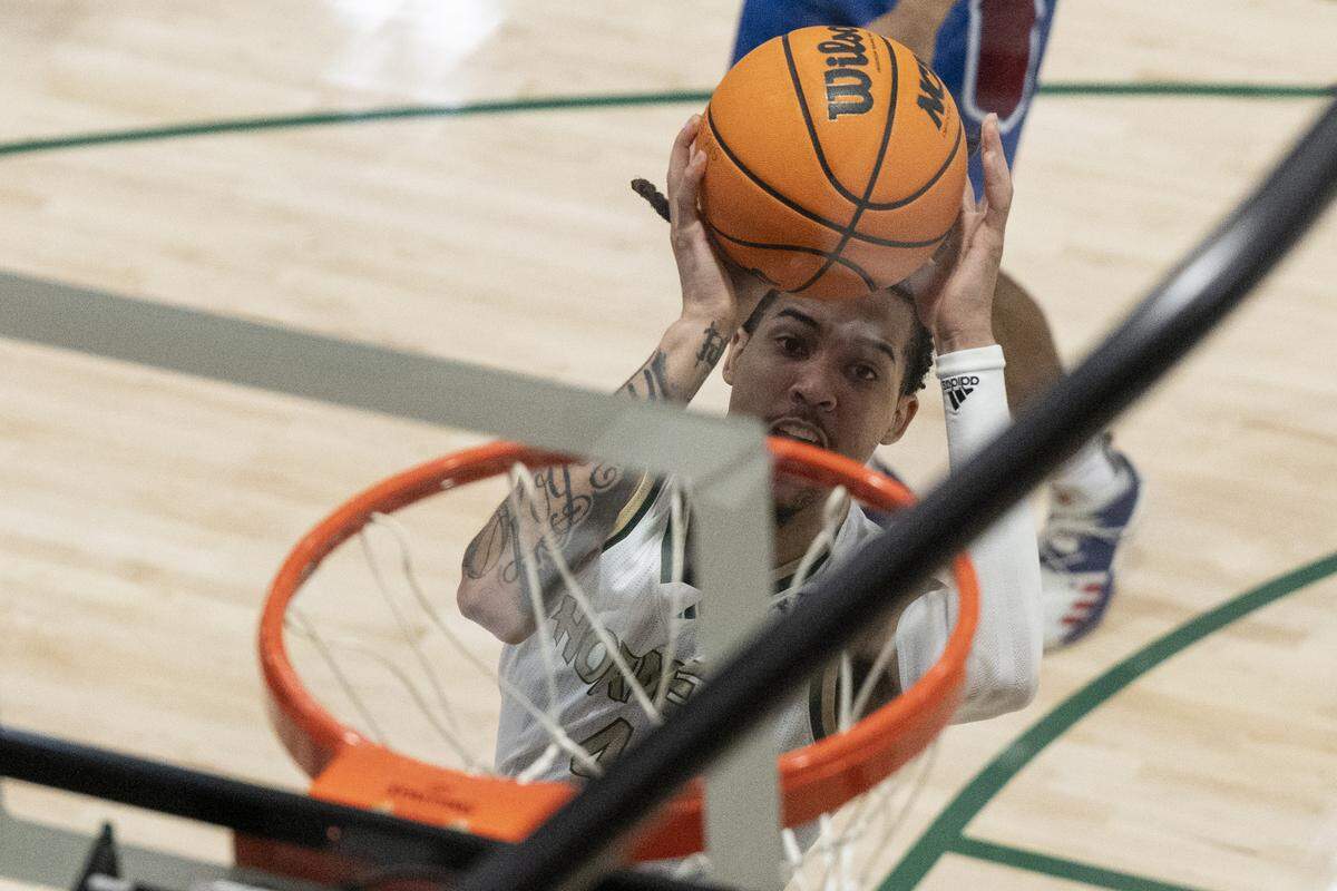 Sacramento State guard Jahni Summers (4) shoots during a game between Sac State and Presbyterian at Hornet Pavilion in Sacramento on Sunday, Nov. 16, 2025.