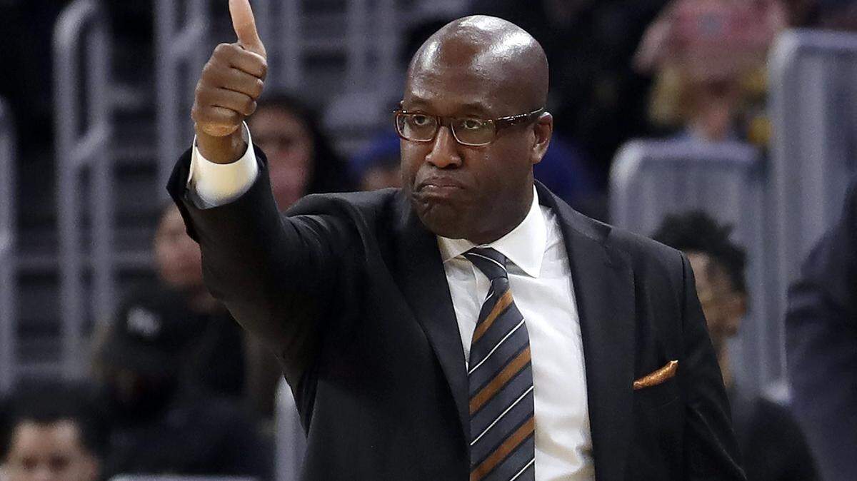 Golden State Warriors assistant coach Mike Brown gestures during a game against the Portland Trail Blazers in San Francisco in 2019.