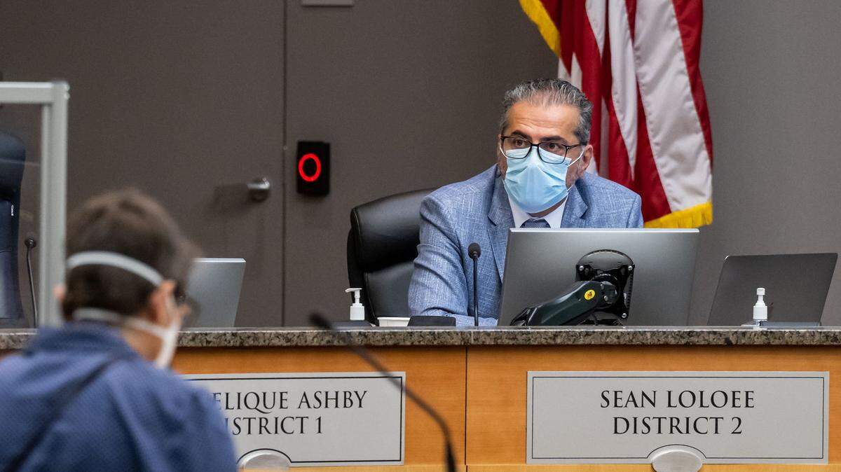 City Councilman Sean Loloee listens to public comment during the Sacramento City Council meeting at City Hall on Tuesday, Aug. 16, 2022, the first meeting back open to public attendance since the beginning of the COVID-19 pandemic.