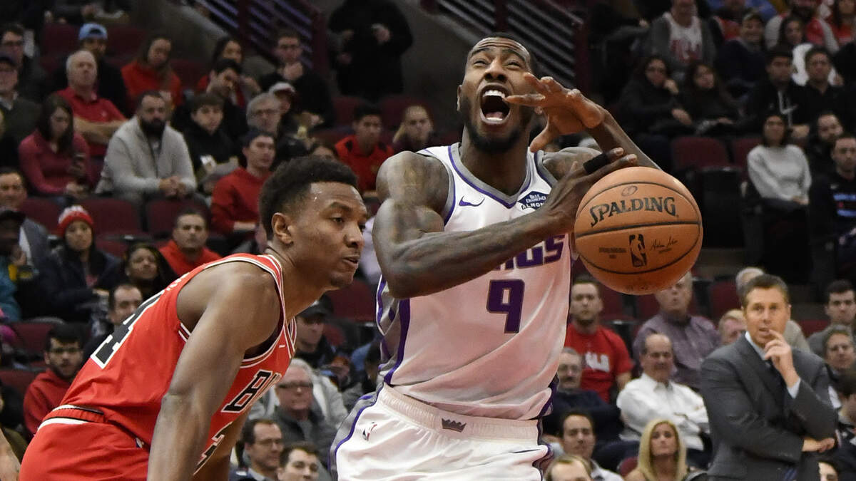 Kings guard Iman Shumpert (9) loses the ball as he’s defended by Bulls forward Wendell Carter Jr. (34) in the first half, but Sacramento roared back in the second half to beat Chicago 108-89 on Monday, Dec. 10, 2018, and finish their trip with a 3-1 record. Shumpert says the Kings are now “a professional ball club.”