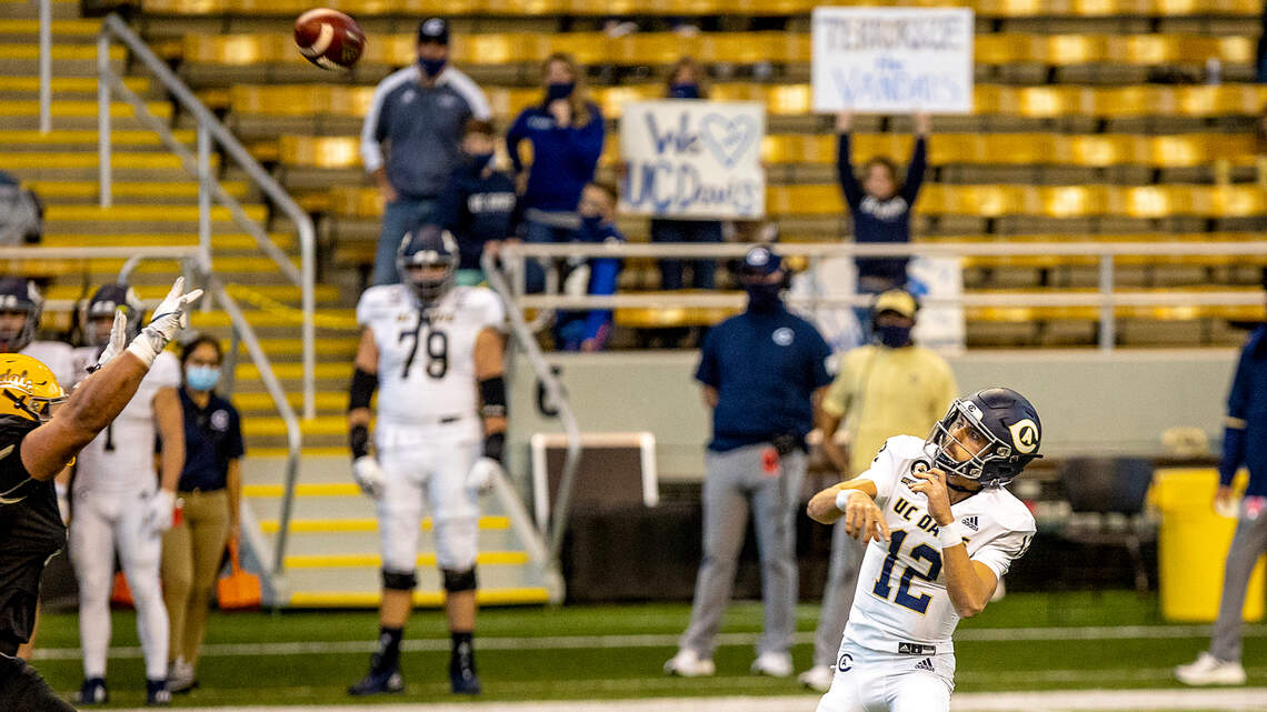Idaho suffers first loss as UC Davis pulls away late behind Rodrigues’ 3 TDs