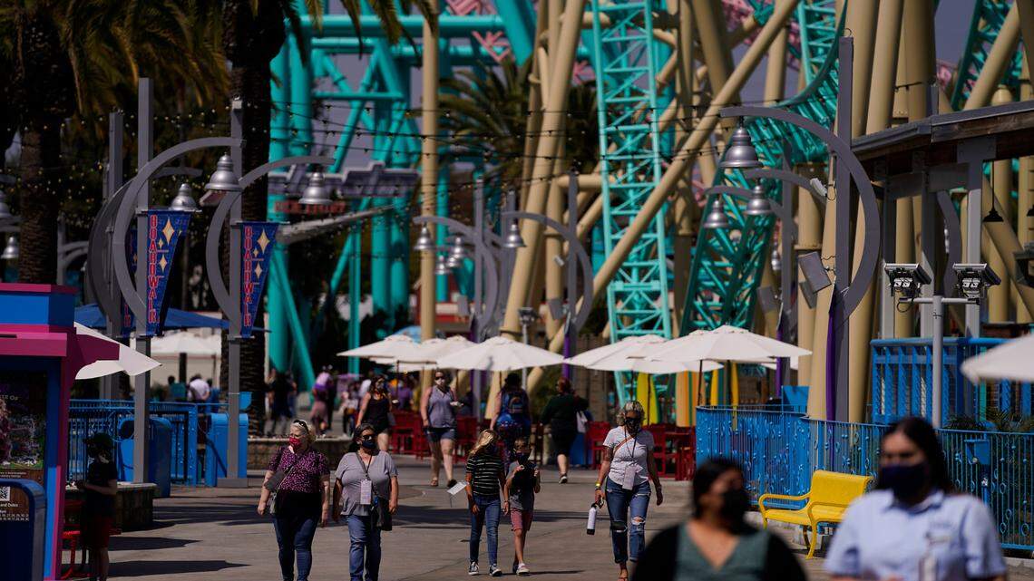 Visitors under the age of 18 will be required to have a chaperone who is 21 years or older accompany them at Knott’s Berry Farm on Fridays and Saturdays starting Friday, July 22, Knott’s Berry Farm announced Wednesday, July 20.  (AP Photo/Jae C. Hong)