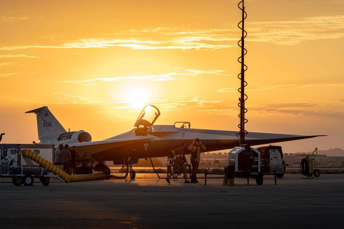 NASA’s X-59 quiet supersonic research aircraft sits on the ramp at sunrise before ground tests at Lockheed Martin’s Skunk Works facility in Palmdale, California, on July 18, 2025.