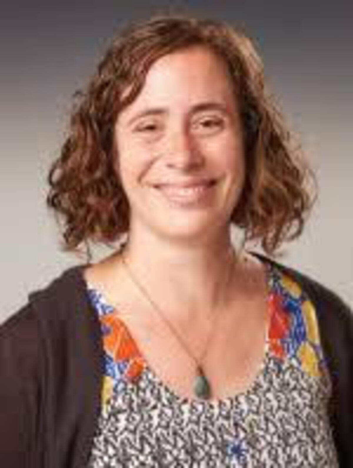 Dr. Rachel Robitz is a physician of family medicine and psychiatry and a mental health consultant with HEAL Trafficking.