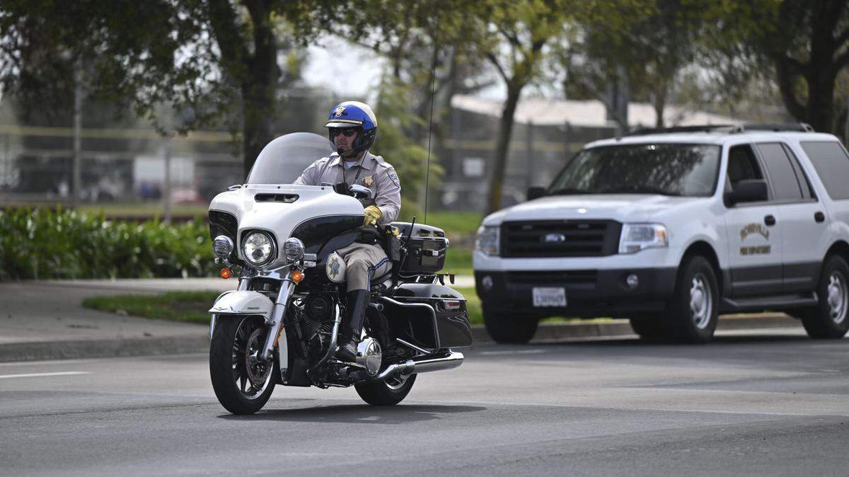 What we know so far about Roseville shooting that killed hostage, injured CHP officer