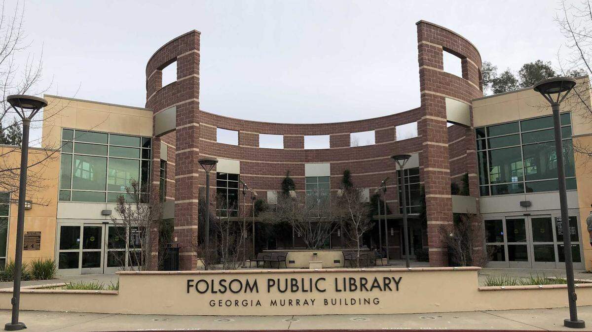The Folsom Public Library photographed on Jan. 18, 2023. The Folsom City Council on Tuesday approved a new roof for the facility.