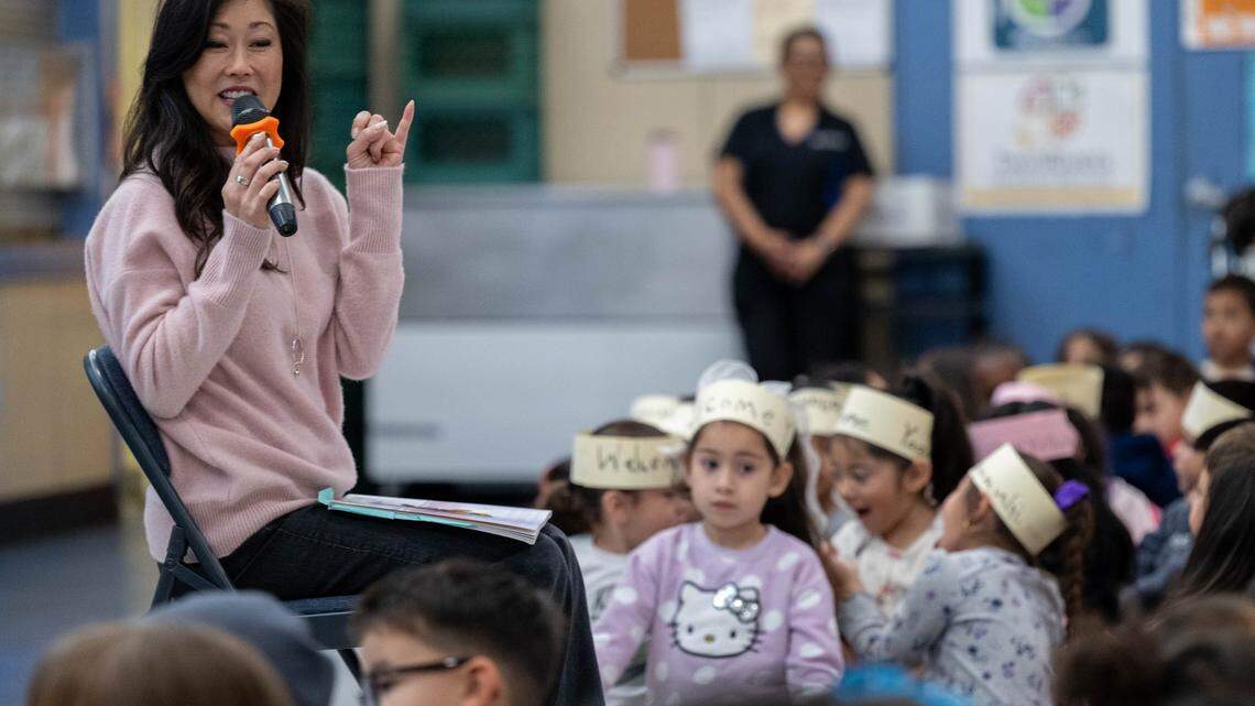 See Olympian Kristi Yamaguchi read to Natomas students. ‘Unlocking their dreams’