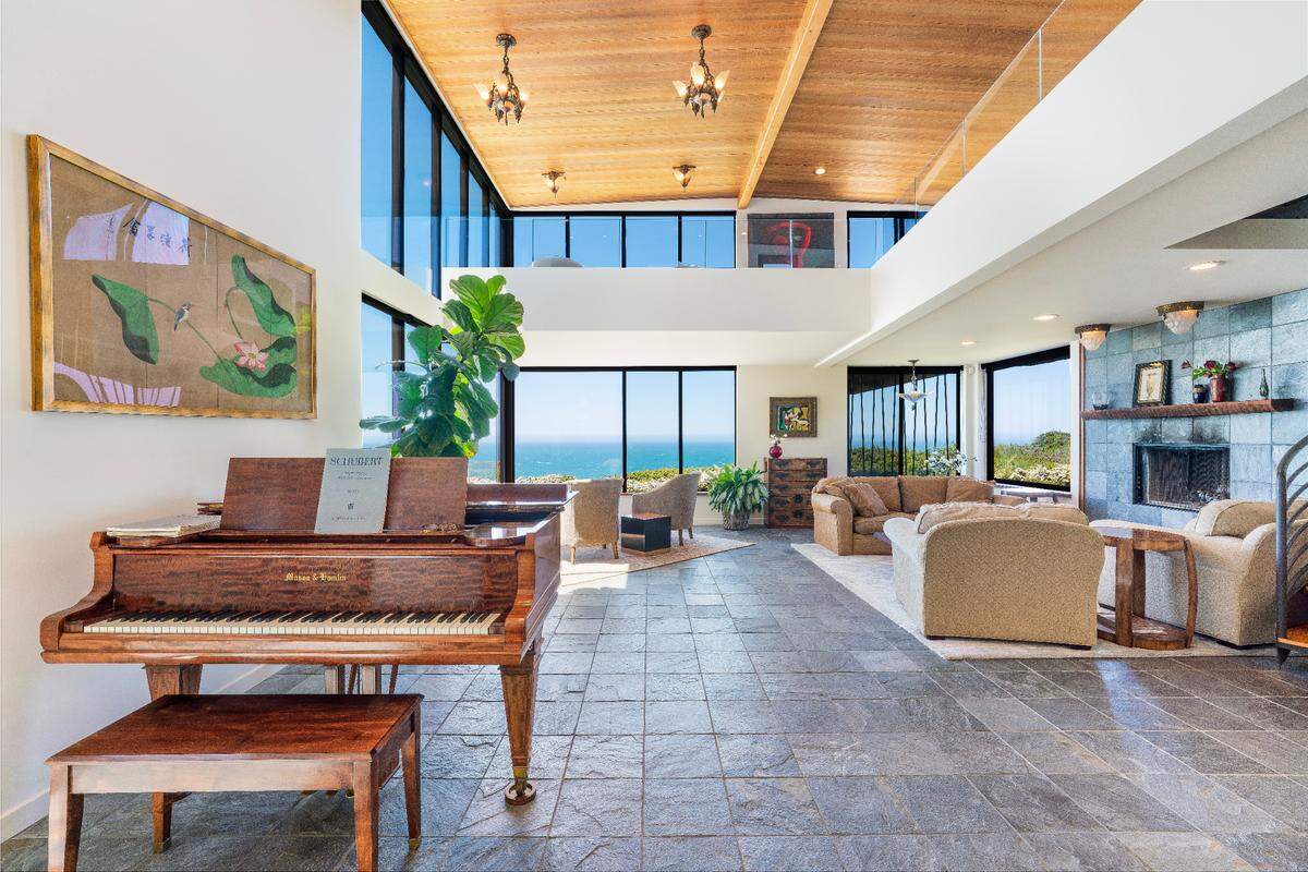 Glass walls offer magnificant ocean views.