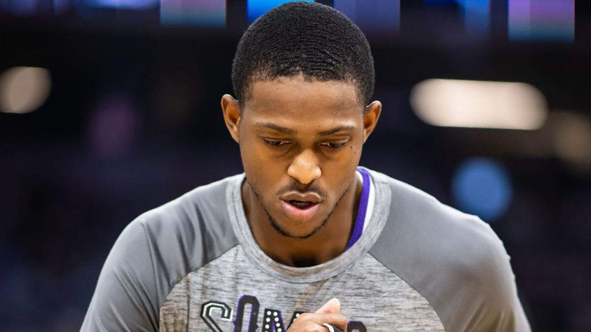 Sacramento Kings guard De’Aaron Fox (5) warms up before facing the Minnesota Timberwolves at the NBA basketball game Saturday, March 4, 2023, at Golden 1 Center in Sacramento.
