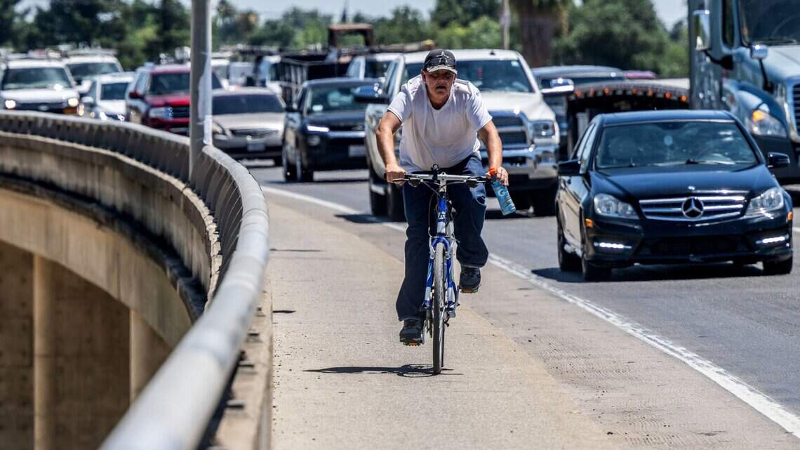 Yes, citing Sacramento bicyclists is a good idea to improve street safety | Opinion