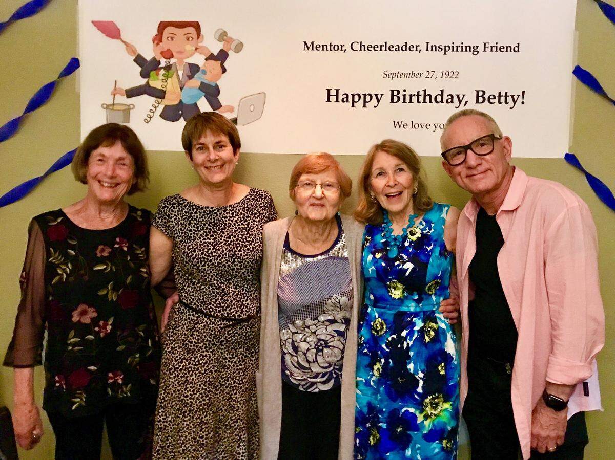From left: Ronna Mallios, Debra Reuben, Betty Reuben, Carolyn Reuben Green and Rabbi Steven Carr Reuben pose for a photo during Betty Reuben’s 90th birthday celebration on Sept. 27, 2012.