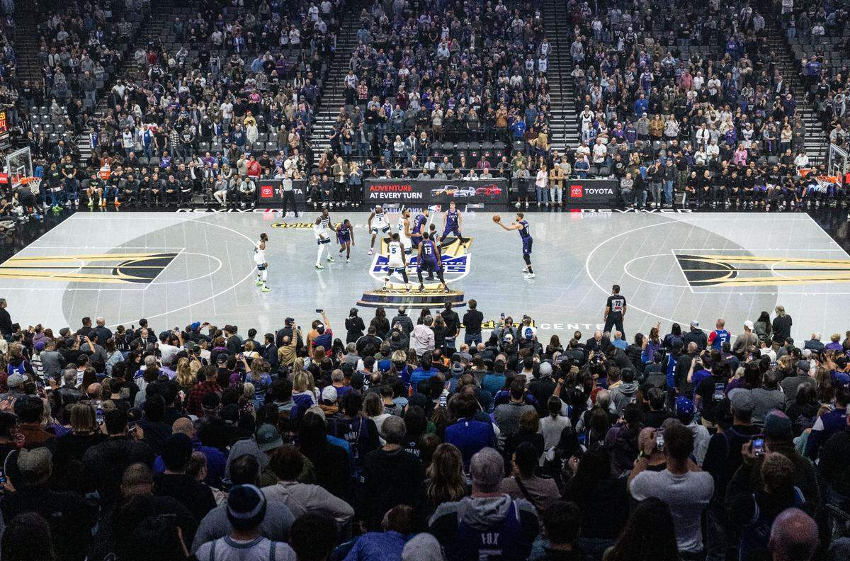 The Sacramento Kings and the Minnesota Timberwolves take to the gray-painted floor for the teams’ first game of 2024 Emirates NBA Cup on Friday, Nov. 15. The tournament features fully painted courts that are unique to each arena, based on a color scheme designed to contrast with the home team’s Nike NBA Statement Edition uniforms.