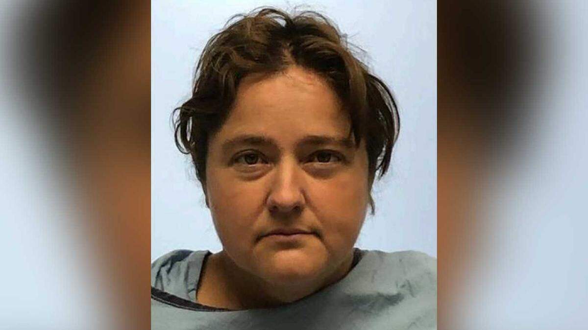 Davis police are seeking the public’s help in identifying this woman, who is suffering from severe amnesia, and was unable to tell investigators who she is. She was found wandering in a West Davis backyard on May 30.