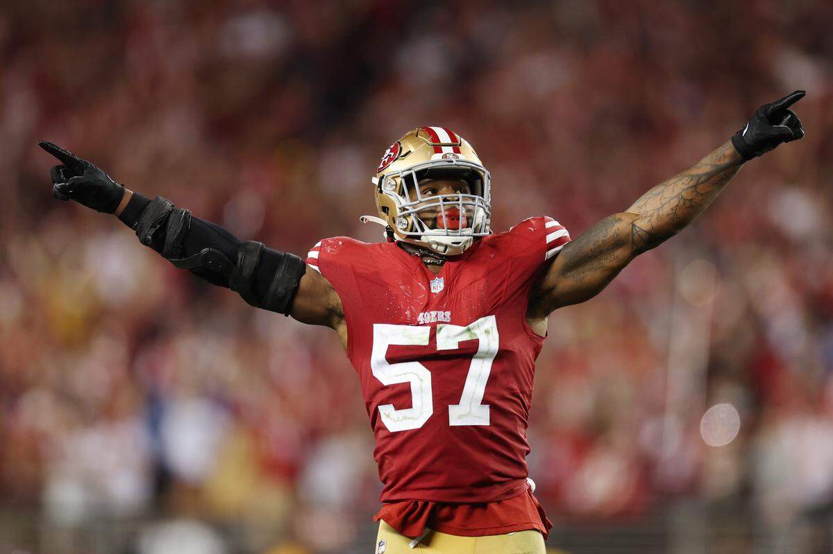 SANTA CLARA, CALIFORNIA - JANUARY 28: Dre Greenlaw #57 of the San Francisco 49ers celebrates after a stop during the fourth quarter against the Detroit Lions in the NFC Championship Game at Levi's Stadium on January 28, 2024 in Santa Clara, California. (Photo by Ezra Shaw/Getty Images)