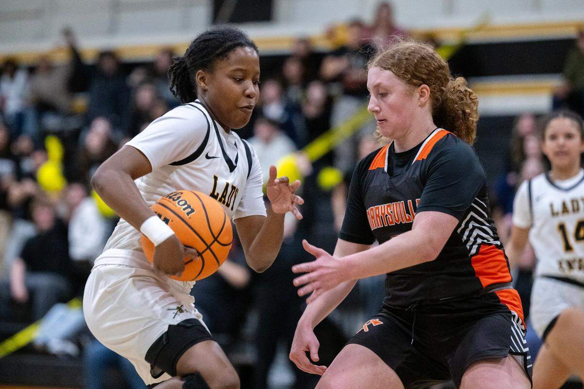 The Marysville Indians’ Demi Boykin (3) defends the Rio Linda Knights’ Debora Aguirre (4) in the first half of a CIF Northern California Division IV quarterfinal on Thursday in Rio Linda.