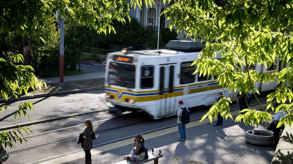 Estas estaciones del tren ligero de Sacramento cerrarán por obras. Te decimos dónde y cuándo