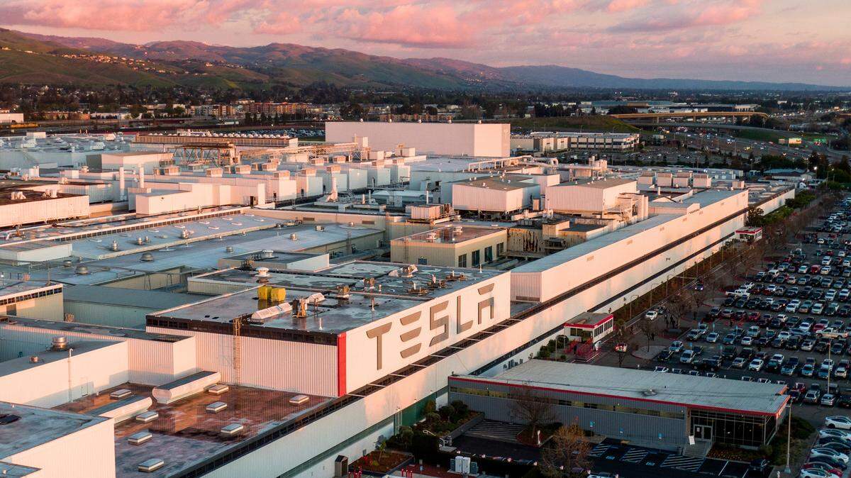 Police say a Tesla worker who had walked off his shift after an argument has been accused of killing a co-worker outside the Fremont, California, plant, shown here in March.