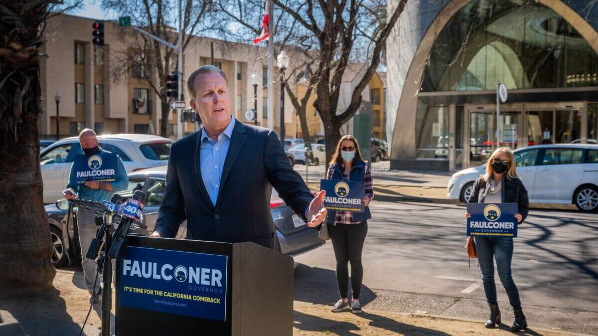 Kevin Faulconer, former mayor of San Diego and a Republican candidate for governor, speaks at a press conference outside of the California Department of Education in downtown Sacramento on Wednesday, Feb. 24, 2021.