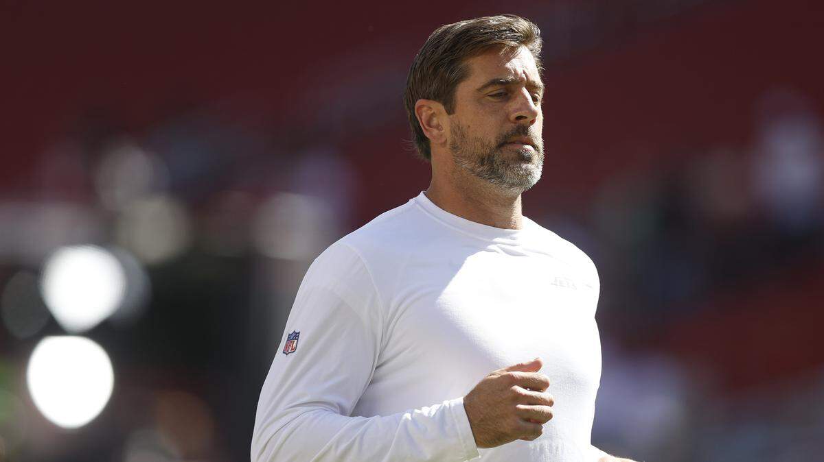 Quarterback Aaron Rodgers, then with the New York Jets, warms up before taking on the San Francisco 49ers at Levi's Stadium on Sept. 9, 2024, in Santa Clara.