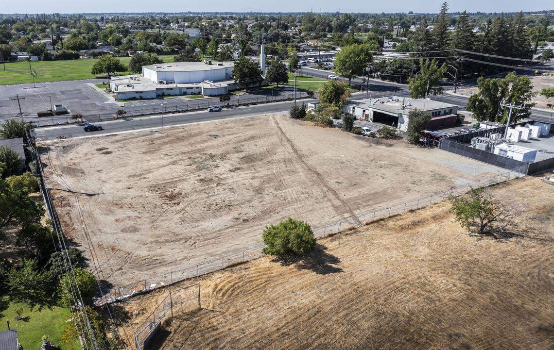 A city-owned lot stands vacant in September behind Fire Station 16 on Gardendale Road in Meadowview. The property is the proposed location for a tiny home micro-community for homeless seniors.