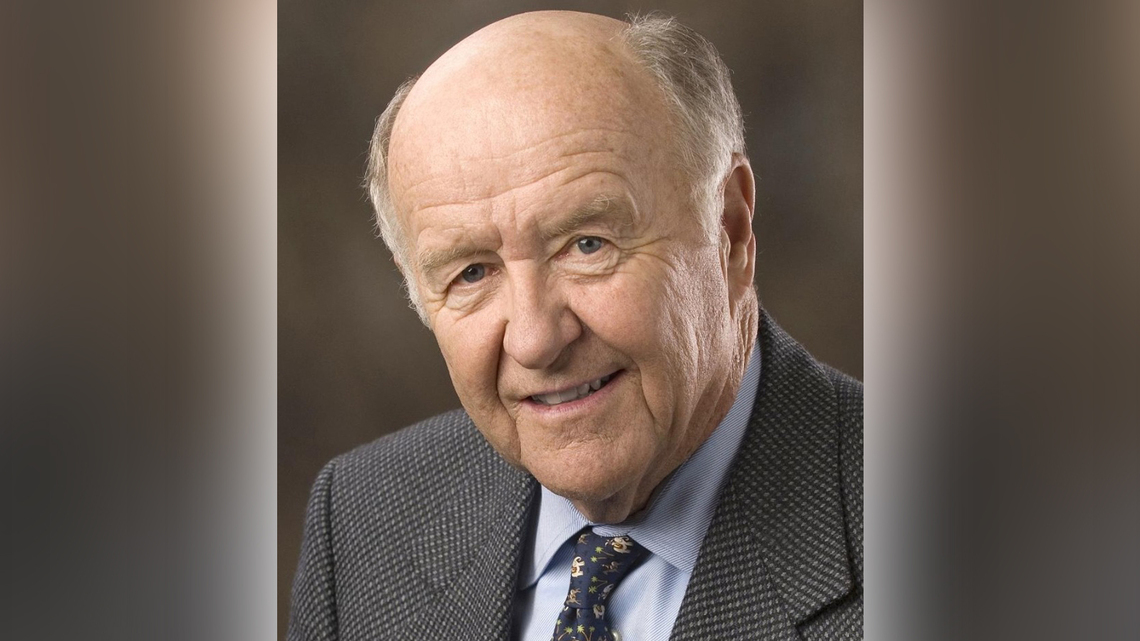Jon Kelly dies at 84; former KCRA 3 owner also founded Sacramento-based River City Bank