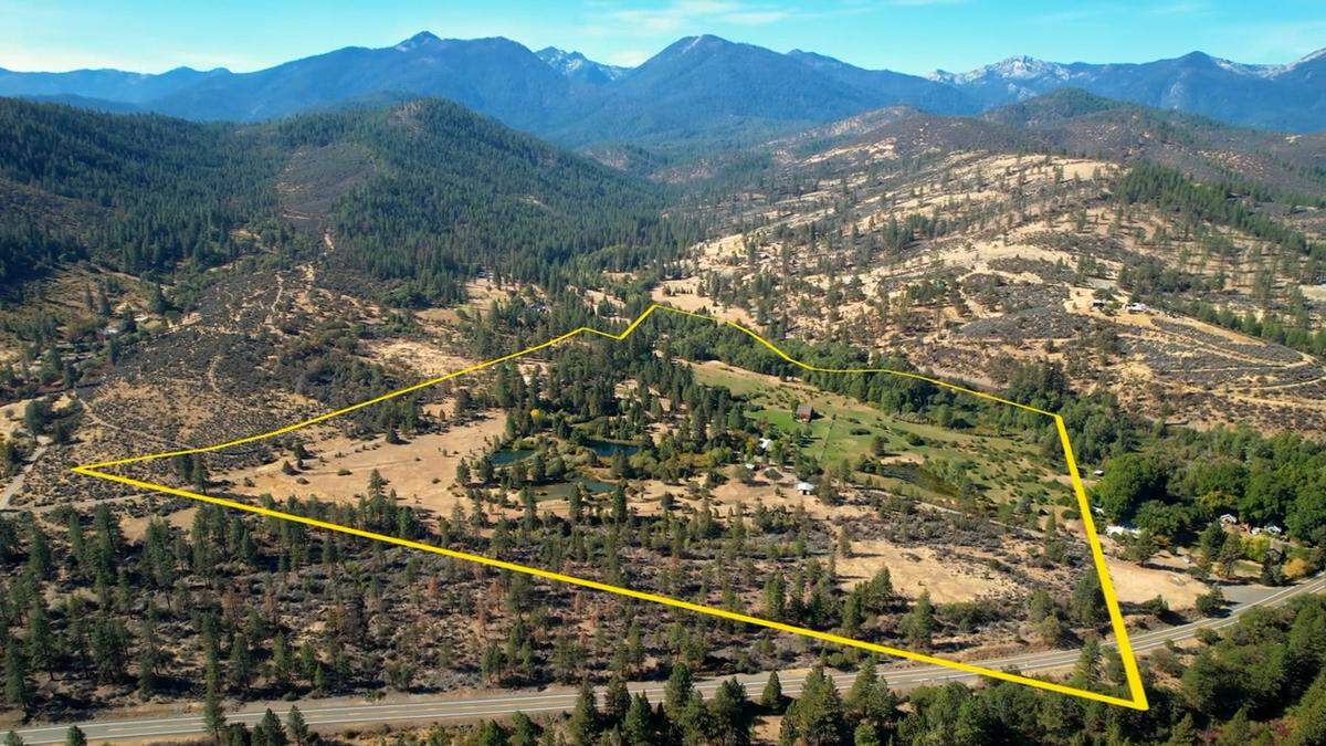 Boundaries of the 54-acre Lil Bit of Heaven ranch in Callahan, Californa.