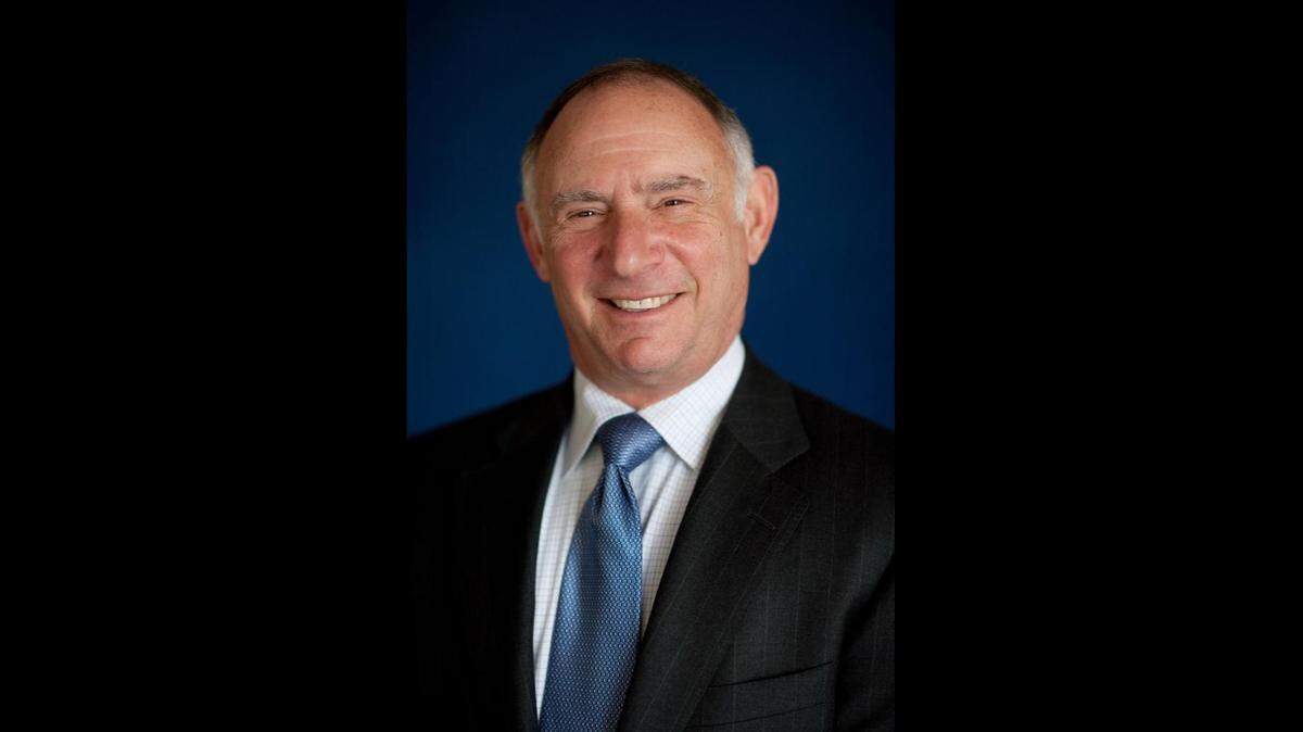 Allan Zaremberg, a longtime CEO at the California Chamber of Commerce, will retire at the end of 2021.