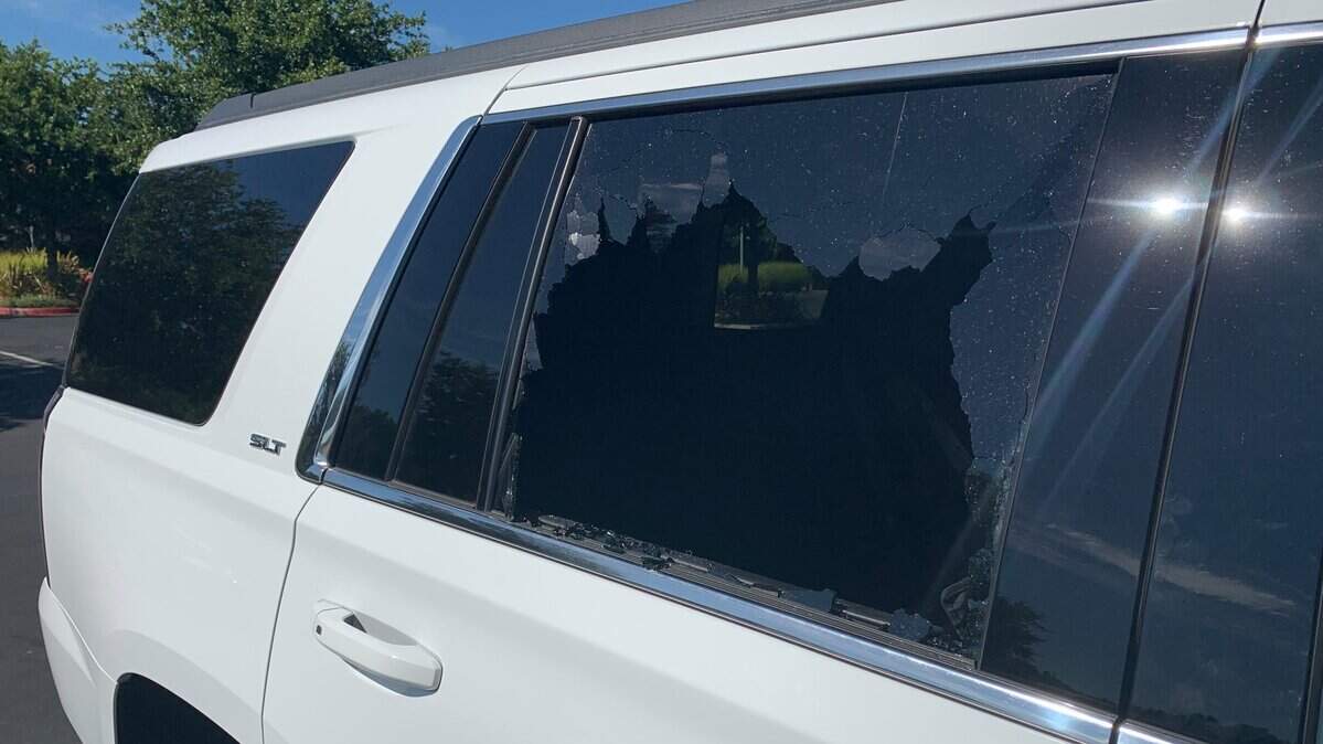 Elk Grove police arrested three suspects in connection with a series of three vehicle burglaries Tuesday afternoon.