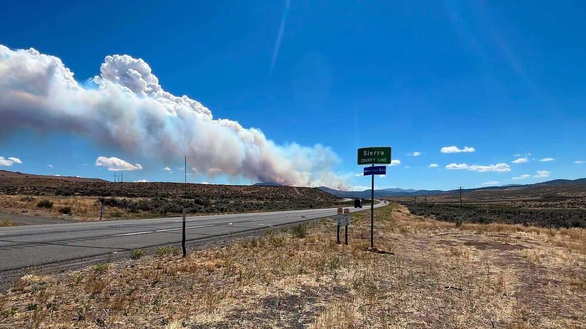 Hawk Fire near Reno grows to 2,500 acres with evacuation warning in Sierra County