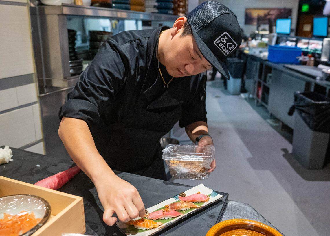 Chef Brian Im prepares nigiri at Pier 50 Sushi on Tuesday.